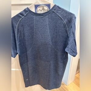 Lululemon Mens Metal Vent Tech Short Sleeve